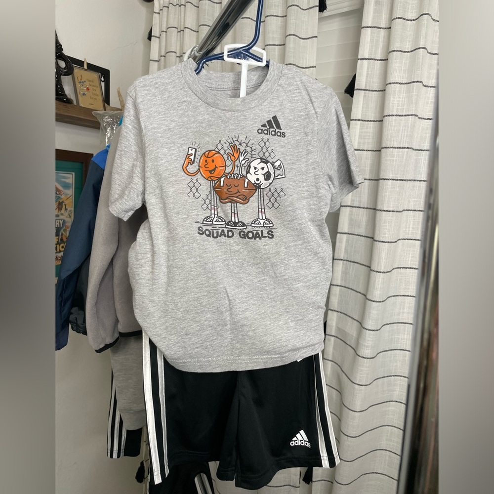 Boys adidas short sleeve/short set
